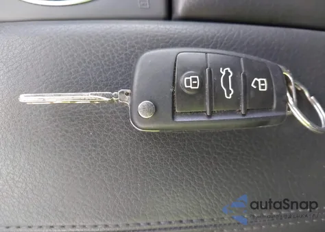 2015 Audi Q7 3.0T S Line Prestige from USA, damaged, VIN WA1DGAFE7FD020473